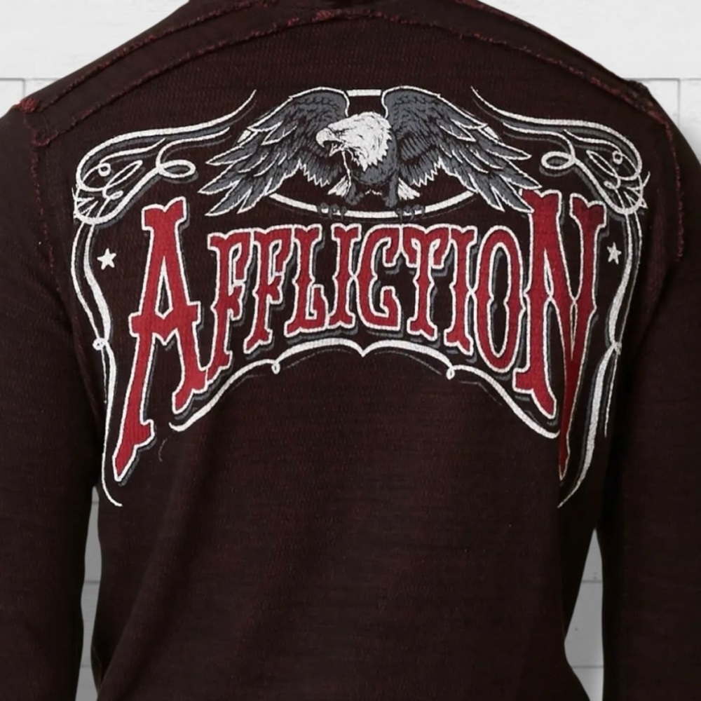 Affliction Men’s XL Reversible Long Sleeve Thermal Shirt Skull Native Graphic